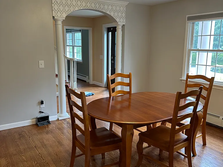 60 Sherwood Dr — Photo 18