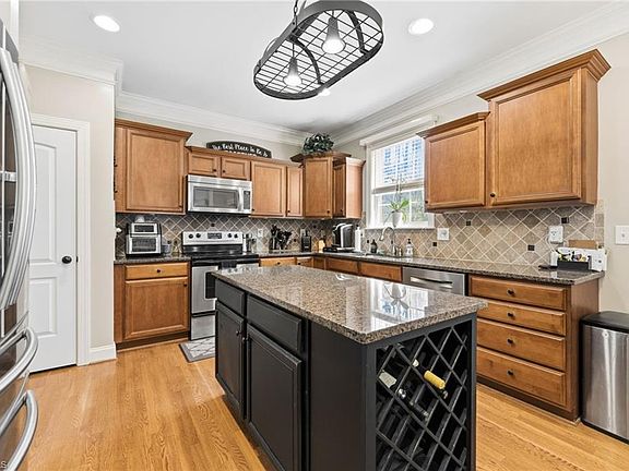 5th image of 193 Kiawah Island Dr
