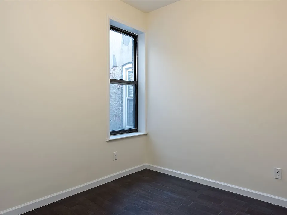 007_1723_madison_street_unit_3-5