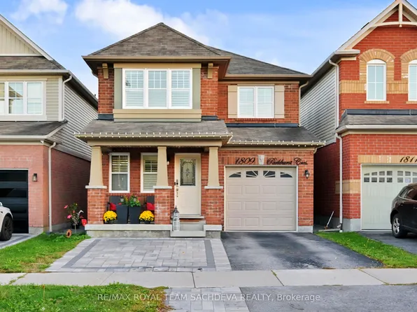 1809 Parkhurst Cres, Pickering, ON L1X 0A8
