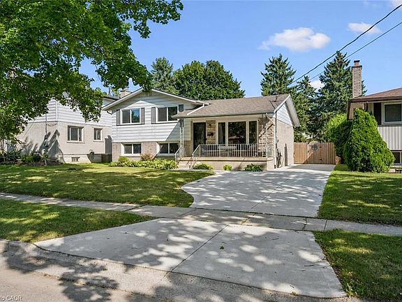 2nd image of 35 Golfview Rd