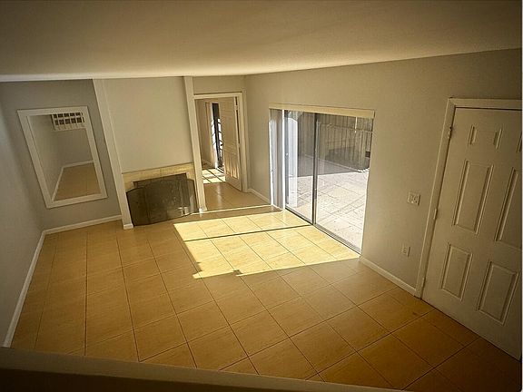 5th image of 417 4th Ln #417