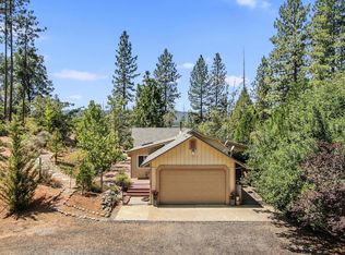 23059 Hells Hollow Rd, Groveland, CA 95321