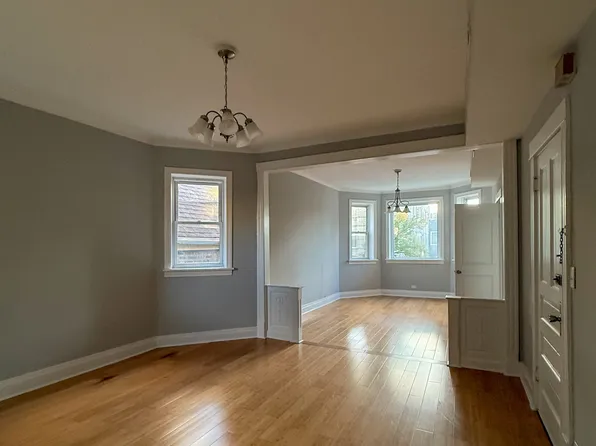 917 N Richmond St APT 2, Chicago, IL 60622