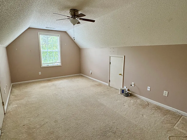 5970 Raventree Ct — Photo 34