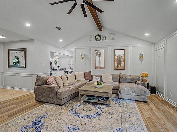 5th image of 109 Southern Oaks Dr