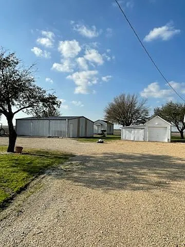 2451 N State Highway 95 — Photo 7