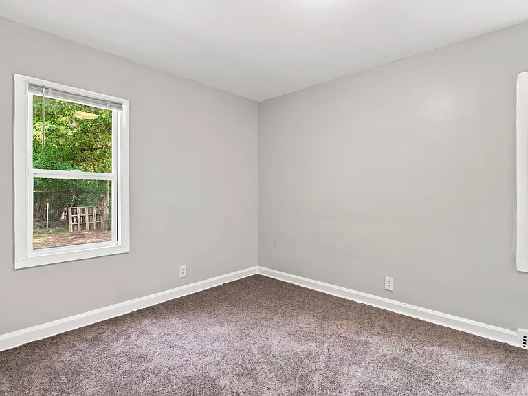 11635 Riad St — Photo 24