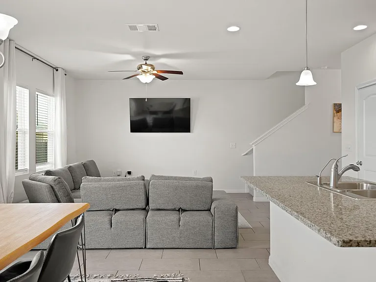 13005 Foreston Dr — Photo 15