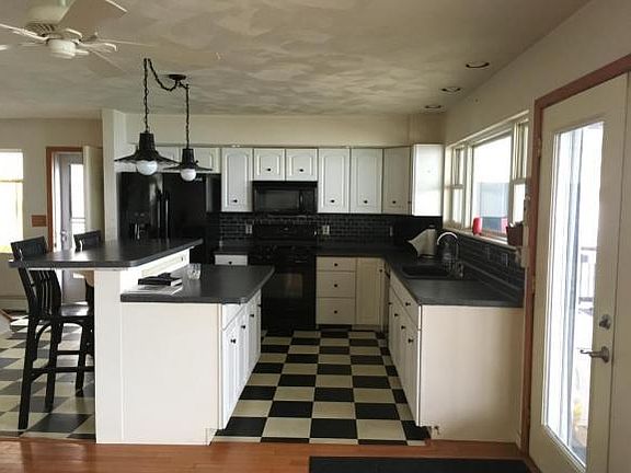 2nd image of 2397 Sunset Beach Dr