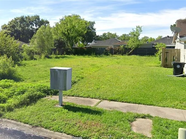 5480 Patio Way, New Orleans, LA 70129