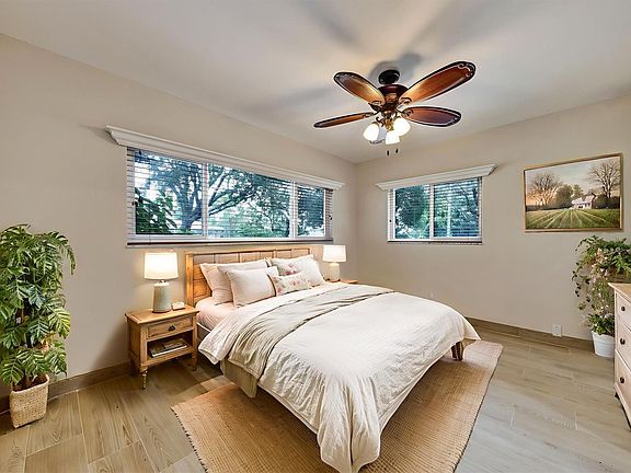 5th image of 2780 SE 5th Court