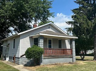 3200 Piatt Ave, Mattoon, IL 61938