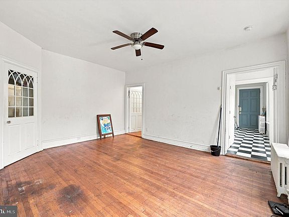 4th image of 364 E Church Ln