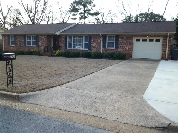 373 College Park Ct NW, Huntsville, AL 35805