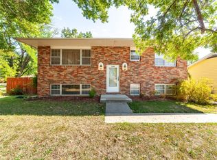 2300 Windmill Ct, Columbia, MO 65202