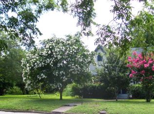 816 N San Marcos St, Seguin, TX 78155