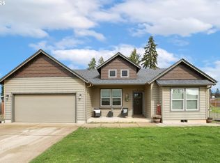 27309 8th St, Junction City, OR 97448