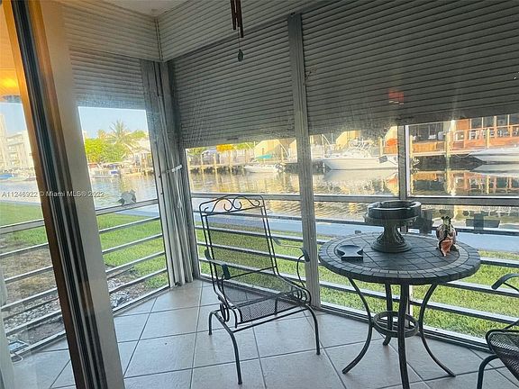 5th image of 3750 NE 169th St APT 101