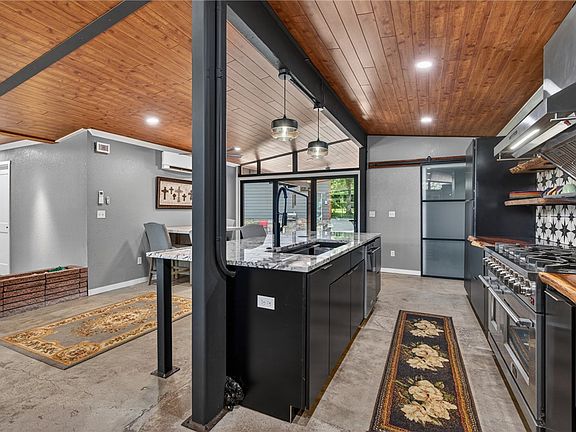 5th image of 5620 Country Club Ave