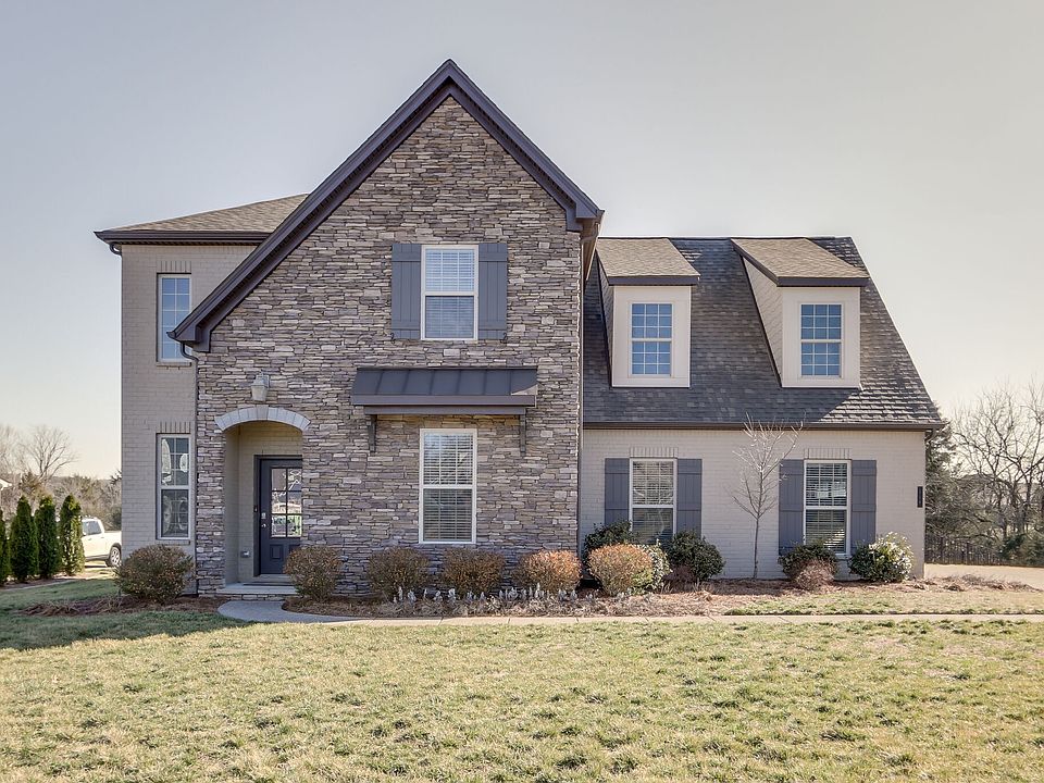1st image of 116 Madison Mill Dr