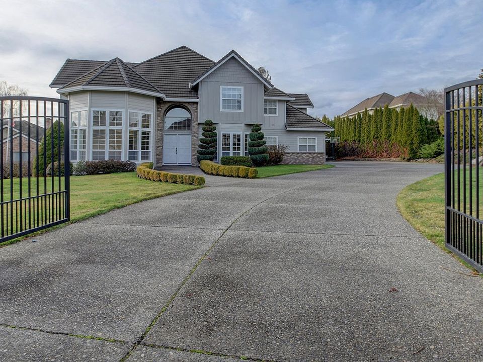 1st image of 3810 SE 153rd Ct