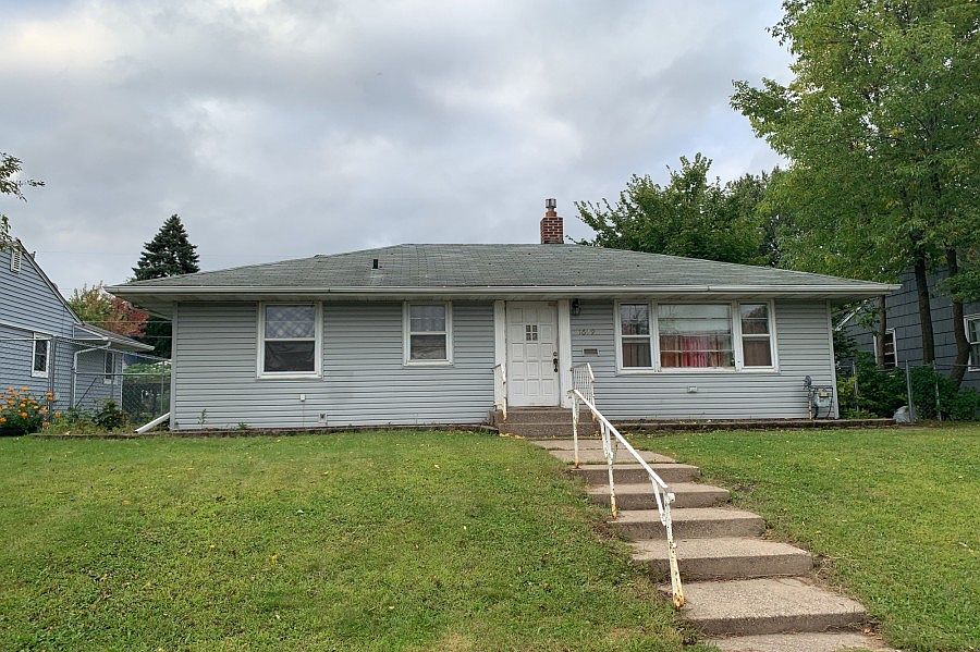 1st image of 1649 Sherwood Ave
