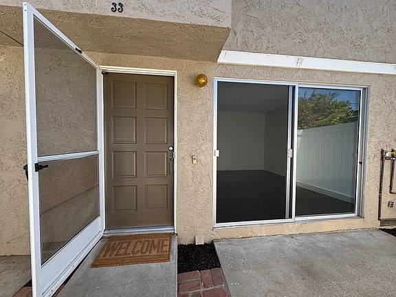 5th image of 33 Bahia Cir
