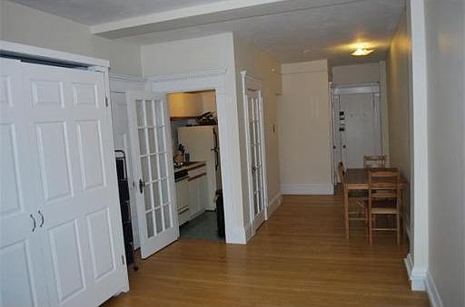 2nd image of 8 Garrison St #603A