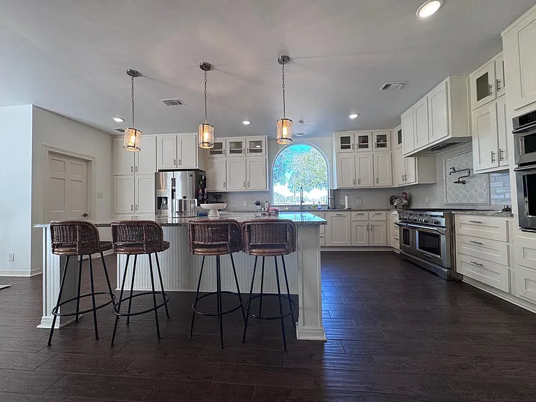 5008 Blaschke Rd — Photo 11