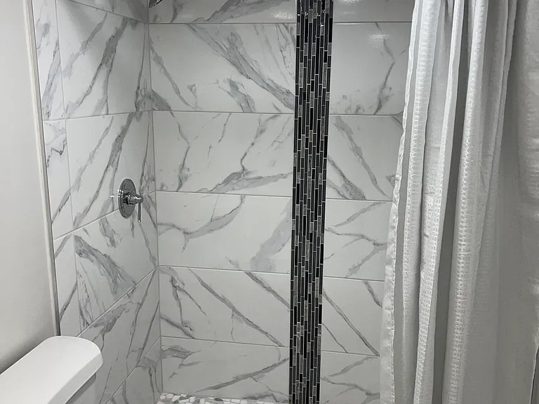 24 Abbey Ln #204 — Photo 35