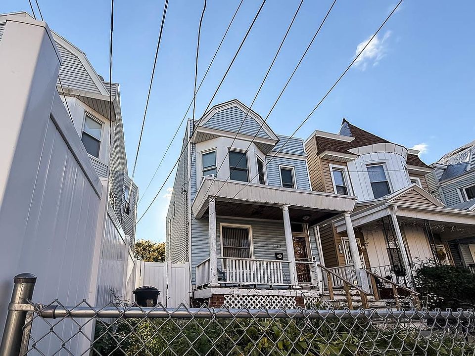 1st image of 145 Ege Ave