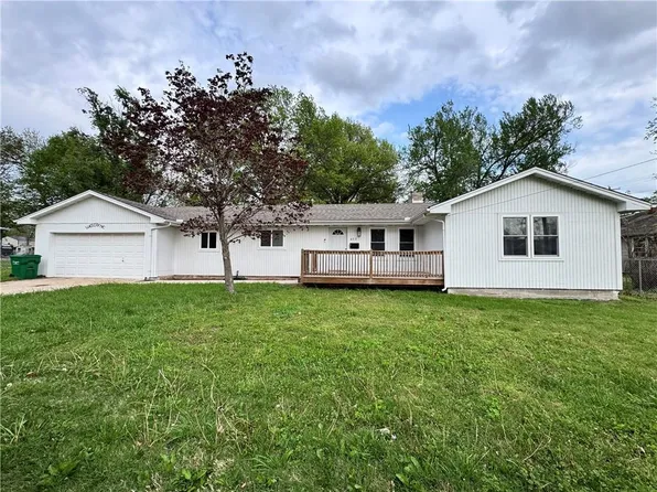 603 S Mechanic St, Butler, MO 64730