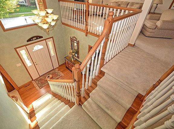 3rd image of 17332 Deer Point Dr