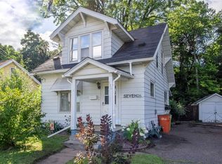 726 Cameron St, Eau Claire, WI 54703