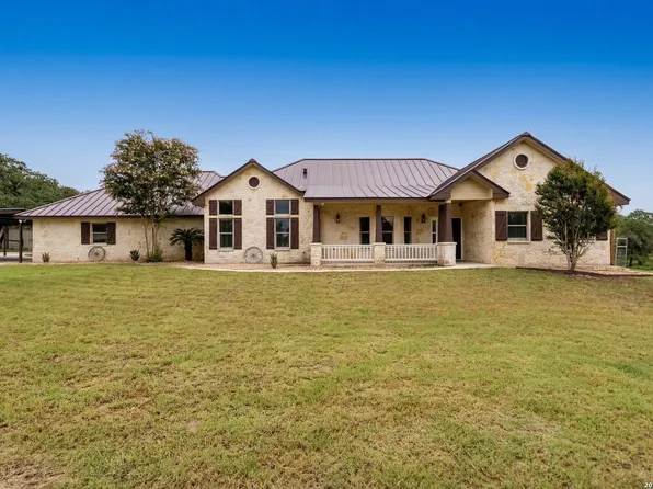 147 Rambling Trl, La Vernia, TX 78121