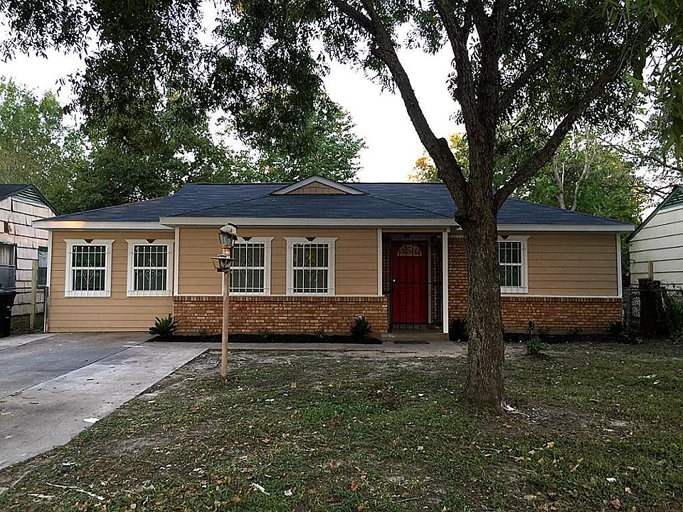 1st image of 9413 Rosehaven Dr
