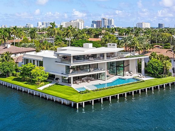3rd image of 625 San Marco Drive