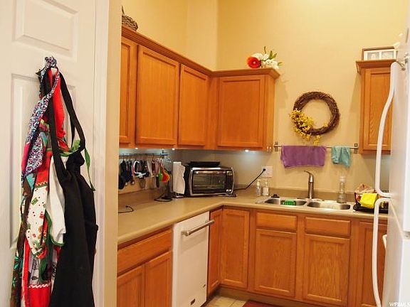 3rd image of 1693 W Westbury Way APT J