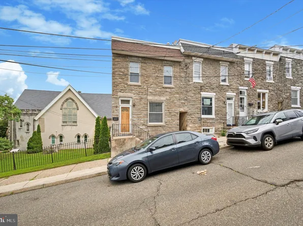 211 Dawson St, Philadelphia, PA 19128