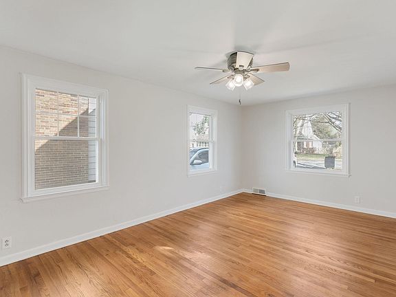 5th image of 1136 Sunnymede Ave