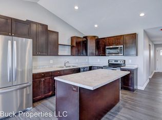 1301 Blue Jay Pl #10914731, New Richmond, WI 54017