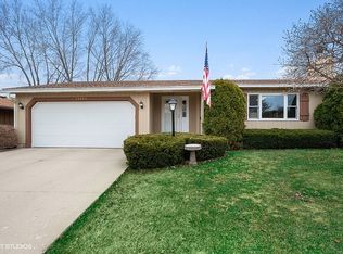 39883 N Crabapple Dr, Antioch, IL 60002