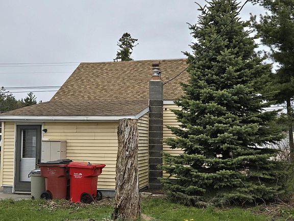3rd image of 2129 Werth Rd