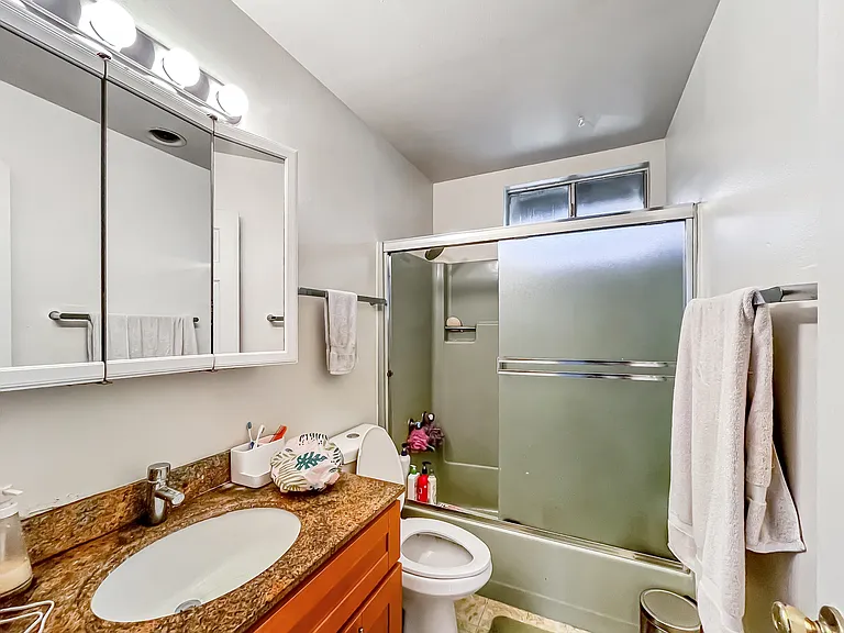 1650 Tyler St #C — Photo 10