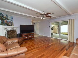 5450 Birdwood Rd, Houston, TX 77096