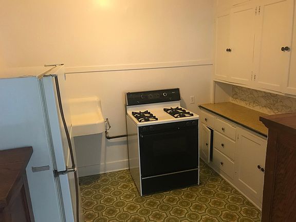 4th image of 1711 N Peoria Ave APT B
