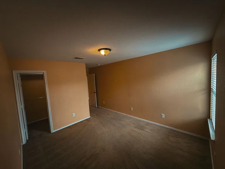 2250 Howry Dr — Photo 21