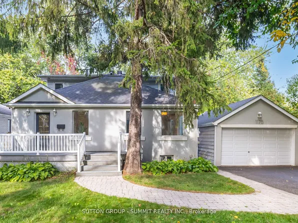 1175 Kane Rd, Mississauga, ON L5H 2M2