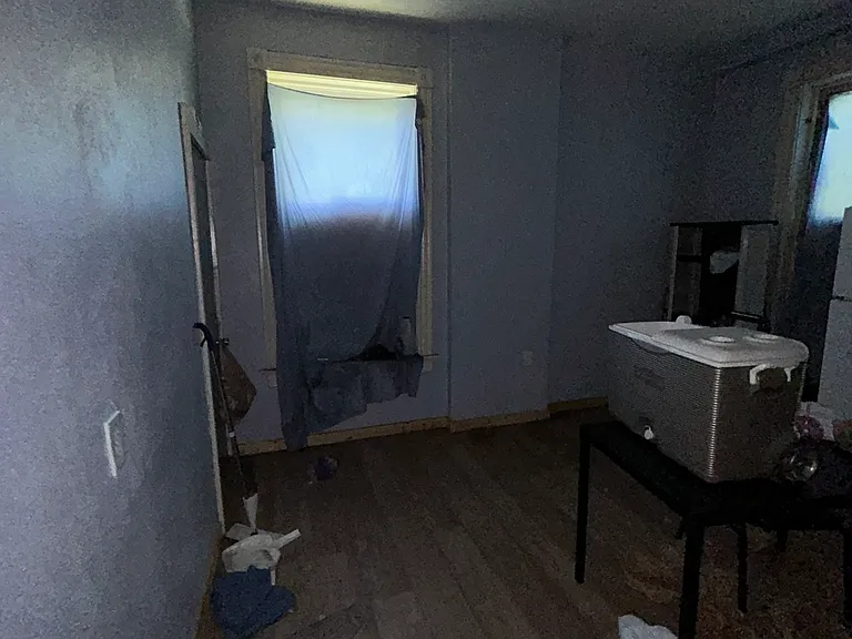 5051 Thrush Ave — Photo 7
